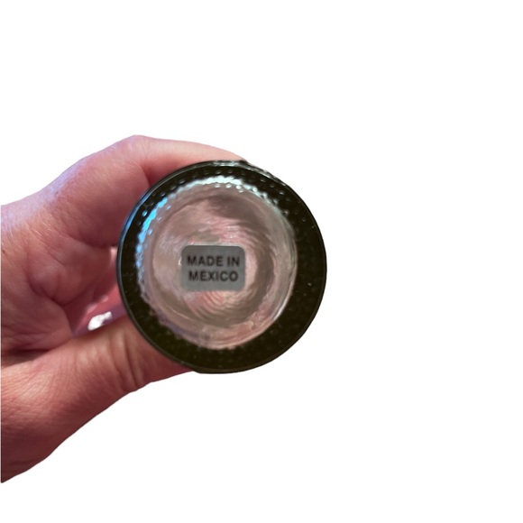 Vintage Propagation Planter
Station. Four Bottle Bud Vases with Metal Stand. - Picture 2 of 6